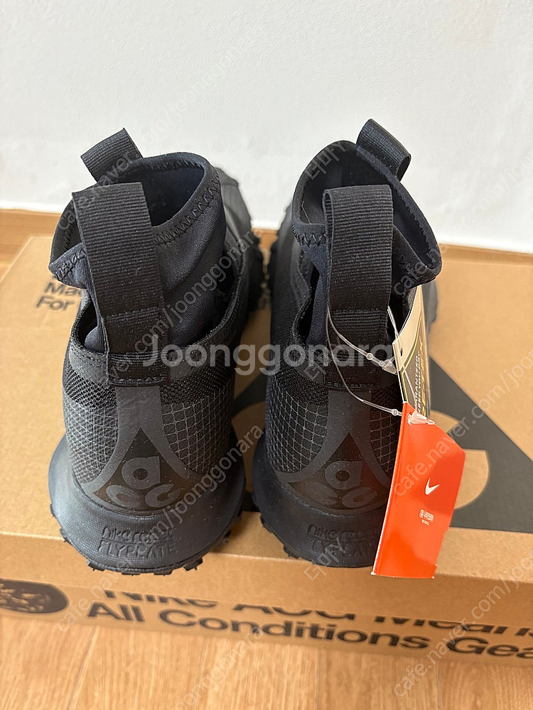 나이키 등산화 마운틴 플라이 고어텍스--1