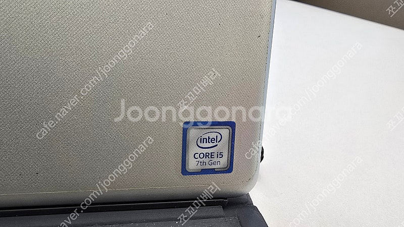 삼성갤럭시북12 SM-W720블랙 판매합니다--2