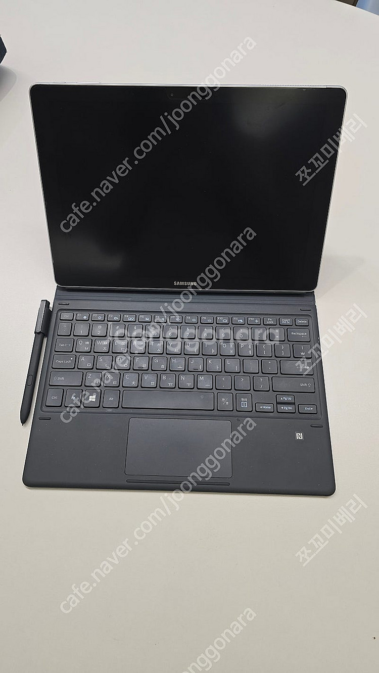 삼성갤럭시북12 SM-W720블랙 판매합니다--4