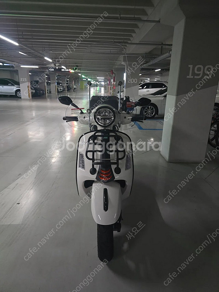 베스파gts30025년식팝니다--2