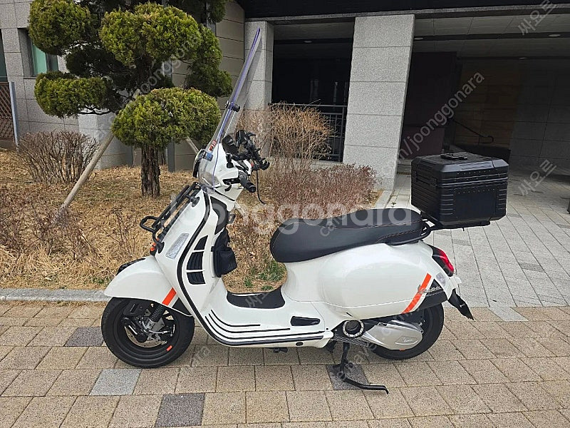 베스파gts30025년식팝니다--4