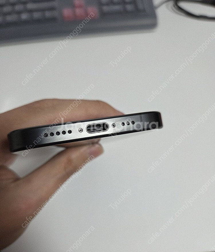 아이폰 15 프로 pro 256기가 블랙 + 에플케어플러스 팝니다--4