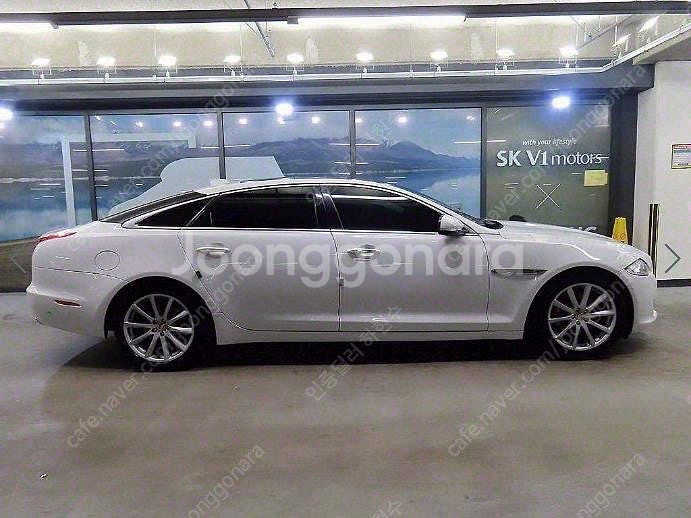 @16년식 XJ(8세대) 3.0D LWB 프리미엄 럭셔...--3