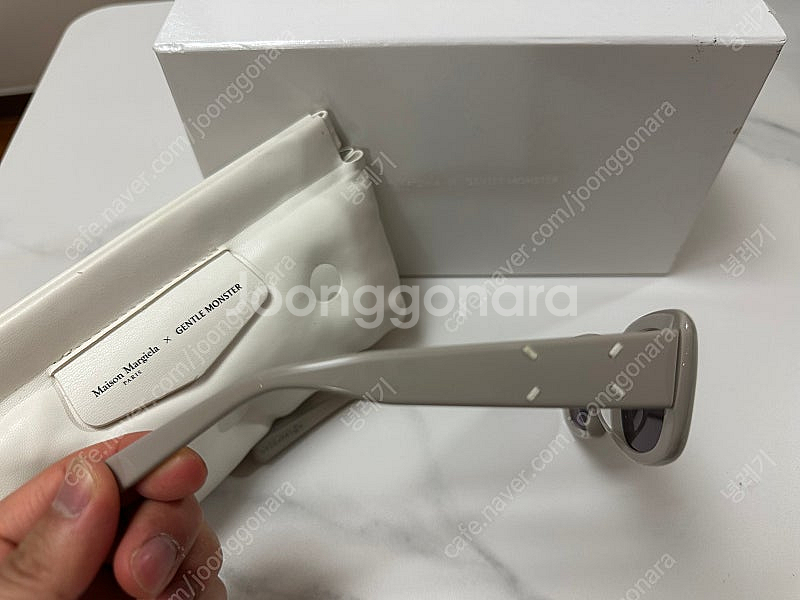 젠틀몬스터 x 메종마르지엘라 MM106 그레이 블랙(거...--3