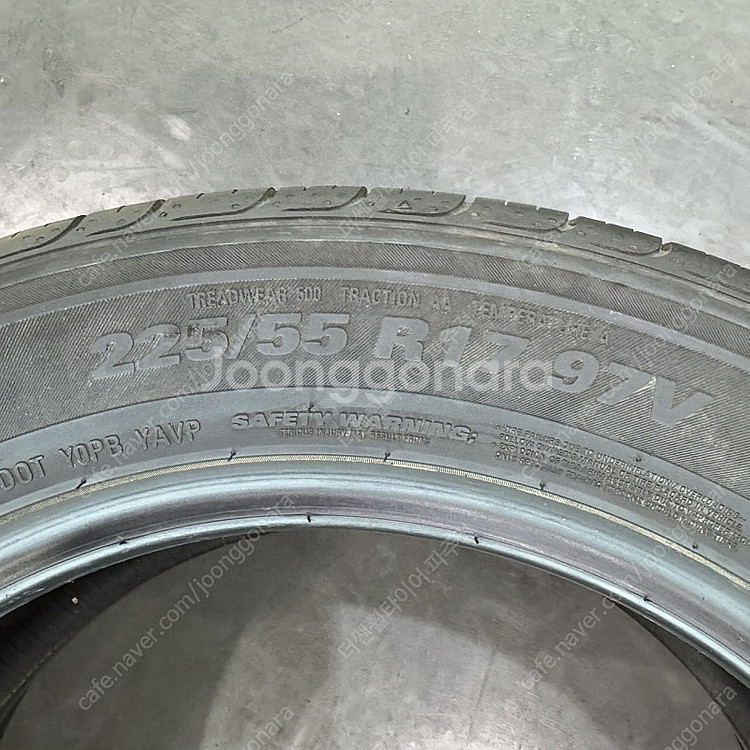 코란도C BMW 3GT 중고타이어 225 55 17 금...--2