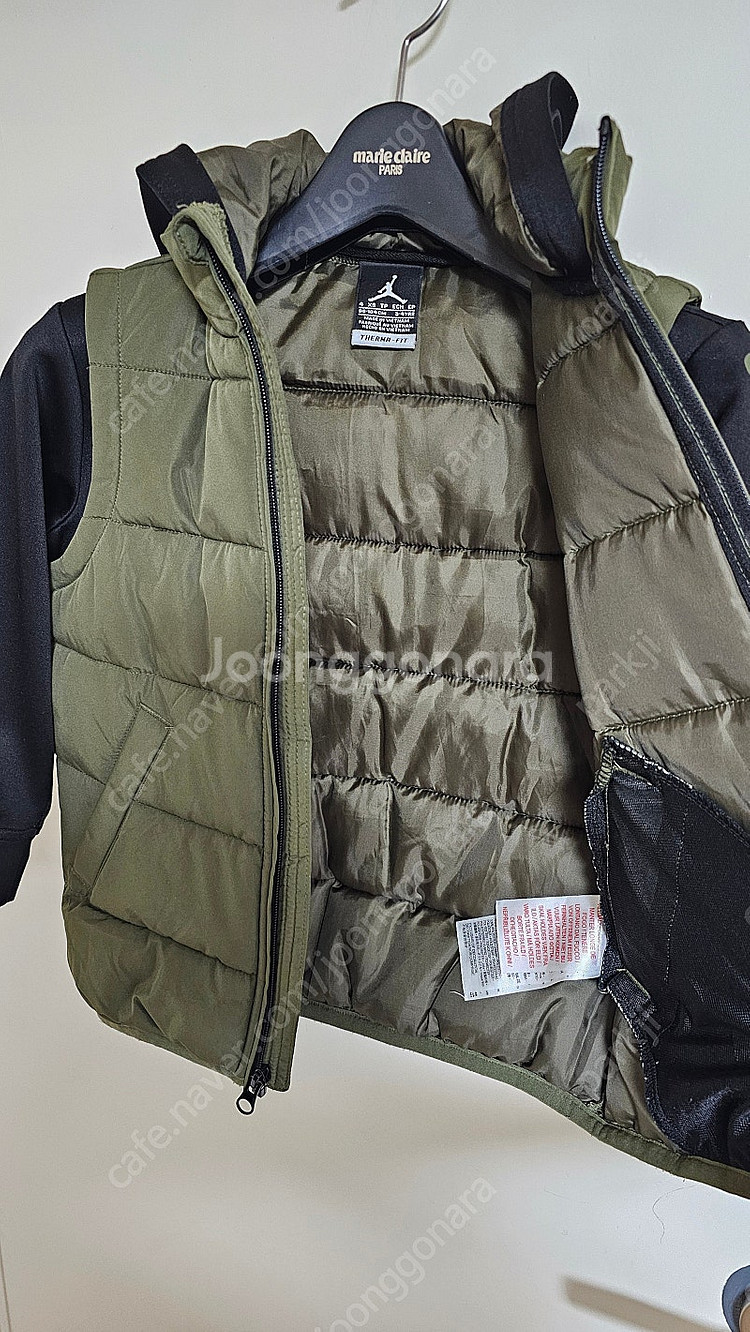 나이키 조던 키즈 경량 패딩3~4YRS--2