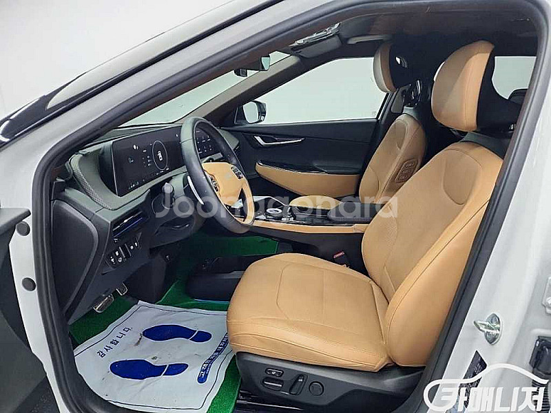 [기아]EV6 롱레인지 AWD 어스 2023 년 중고차◆전액할부◆중고리스◆여유자금◆--3