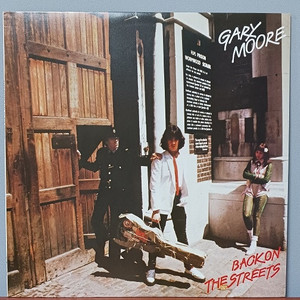 Gary Moore " Parisienne Walkways "__ Japan 초반