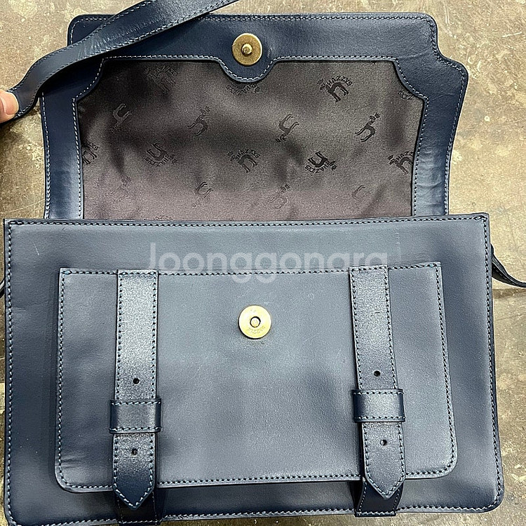 해지스 크로스백 사첼 가방 메신져백 mcm 빈폴 메트로시티 닥스 코치--5