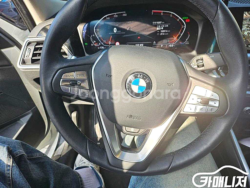 BMW [BMW]3시리즈 (G20) 320i (5인승) 2022 년 중고차 ◆전액할부,리스◆ 최저금리!--3
