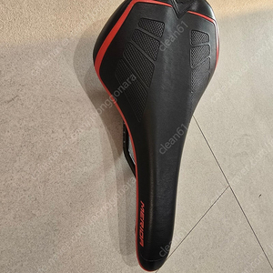 메리다 순정 안장
