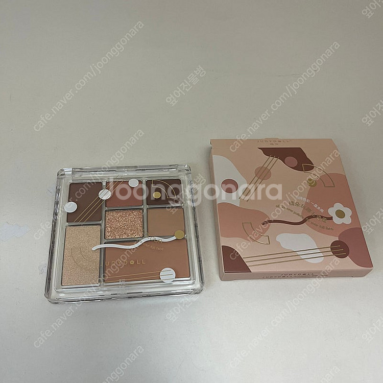 주디돌 섀도우팔레트 18호 코랄 미개봉새제품--5