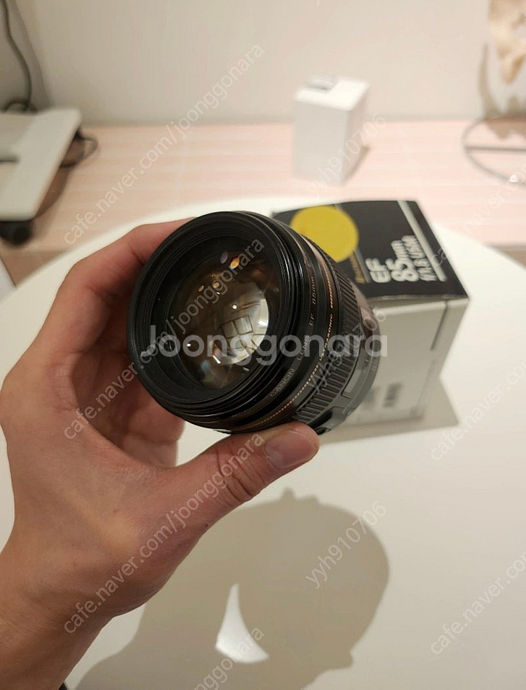 캐논 EF 85mm F1.8 렌즈 (애기만두) 팝니다.--2