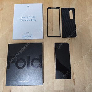 갤럭시Z 폴드4 256GB 베이지색상 판매합니다. (힌지 고장 150~160도 정도만 펴짐)