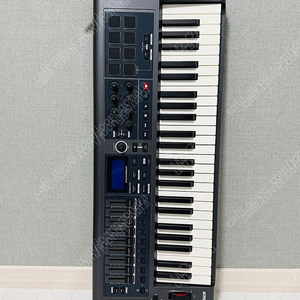 Novation Impulse 49 판매합니다