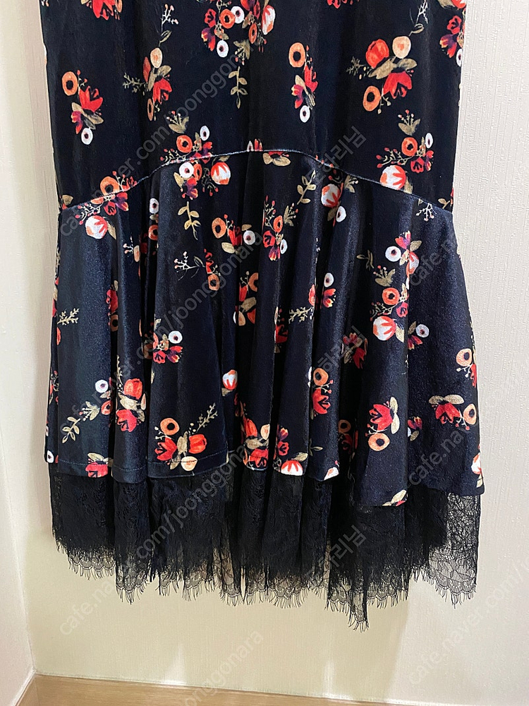 미사용) 벨벳 플레어 레이스 원피스 블랙 이미지