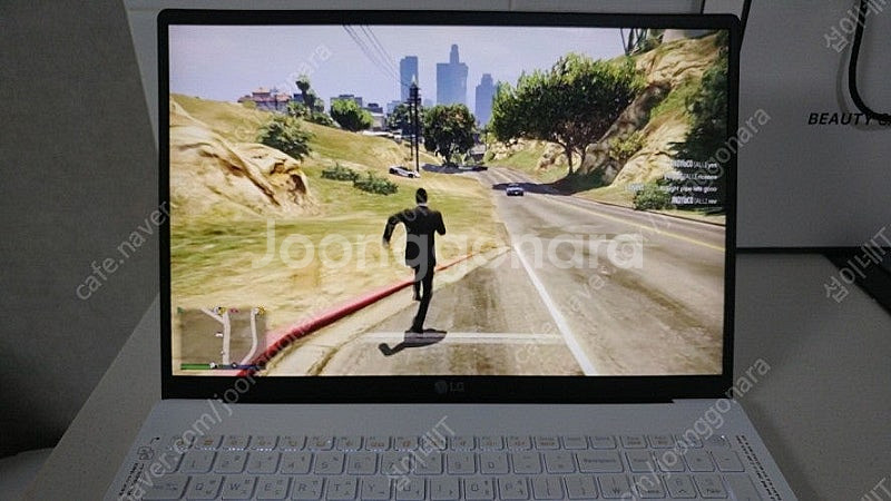 [판매]LG 10세대 i7 17인치 화이트 그램/램16...--1
