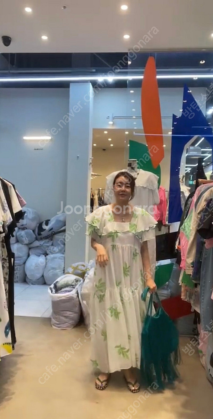 세컨케이원피스 완전 새상품 러빈동키 벤티 미모썬데이 프...--3
