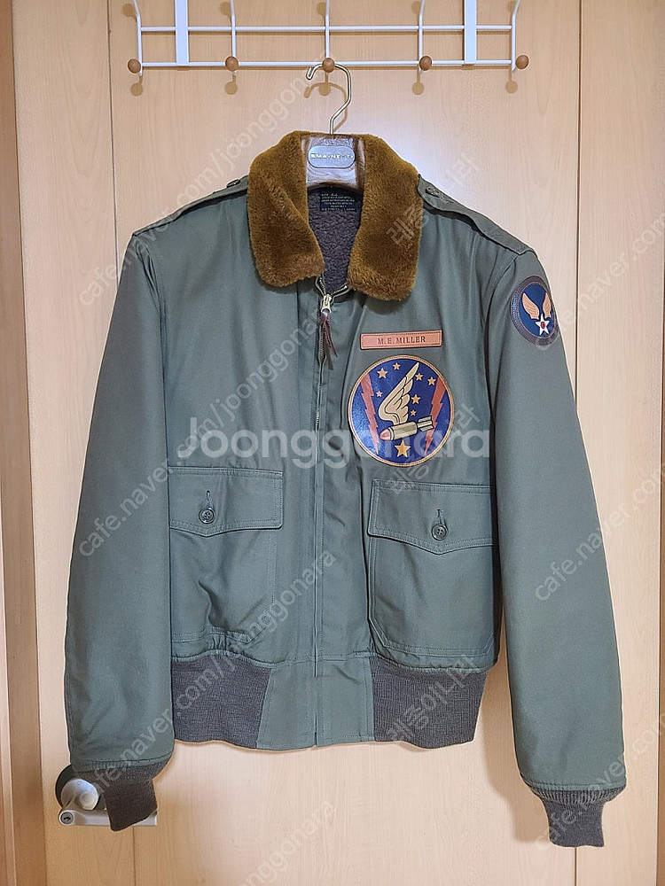 토이즈 맥코이 B-10 핀업걸 프렌지 노즈아트--0