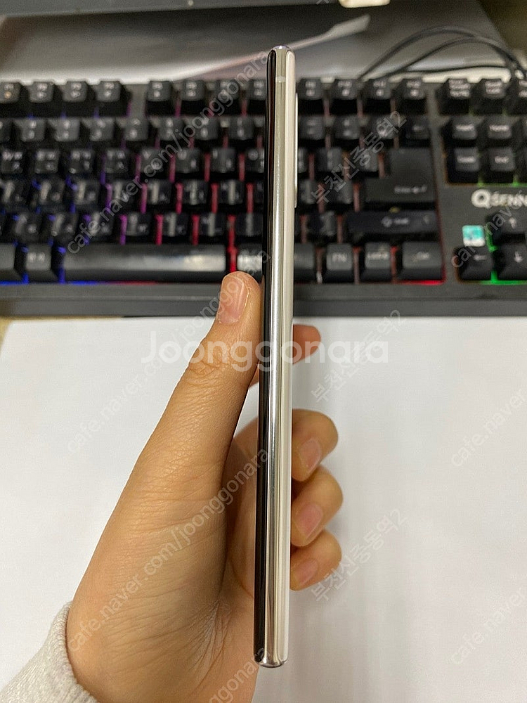 023938 KT 갤럭시노트10 화이트 SS급 256G...--5