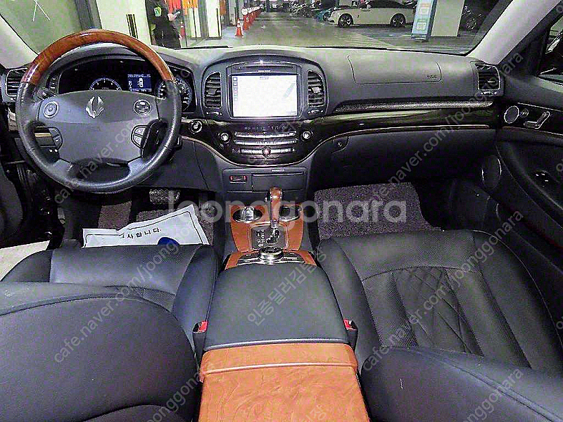 KG모빌리티(쌍용) 뉴체어맨W 가솔린 4WD CW600...--9