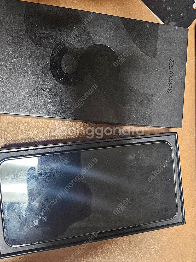 갤럭시 s22 팝니다.--1