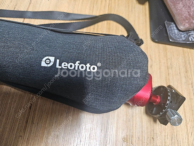 레오포토 미스터Y LY-224C+LH-25R 카본 삼각대--1