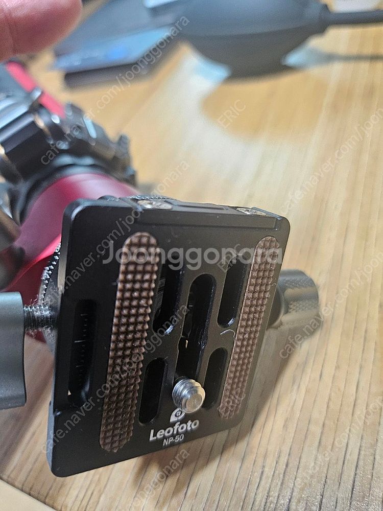 레오포토 미스터Y LY-224C+LH-25R 카본 삼각대--2