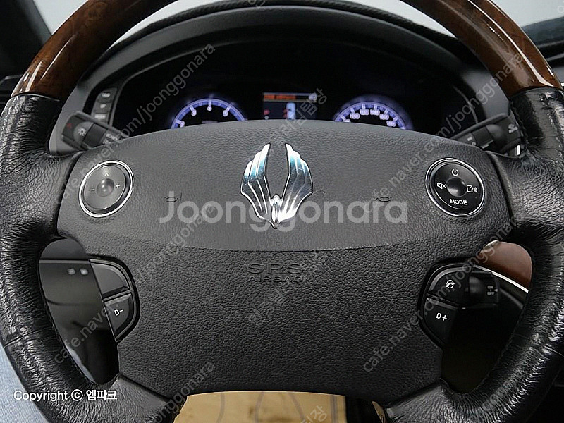 KG모빌리티(쌍용) 뉴체어맨W 가솔린 2WD V8 50...--7