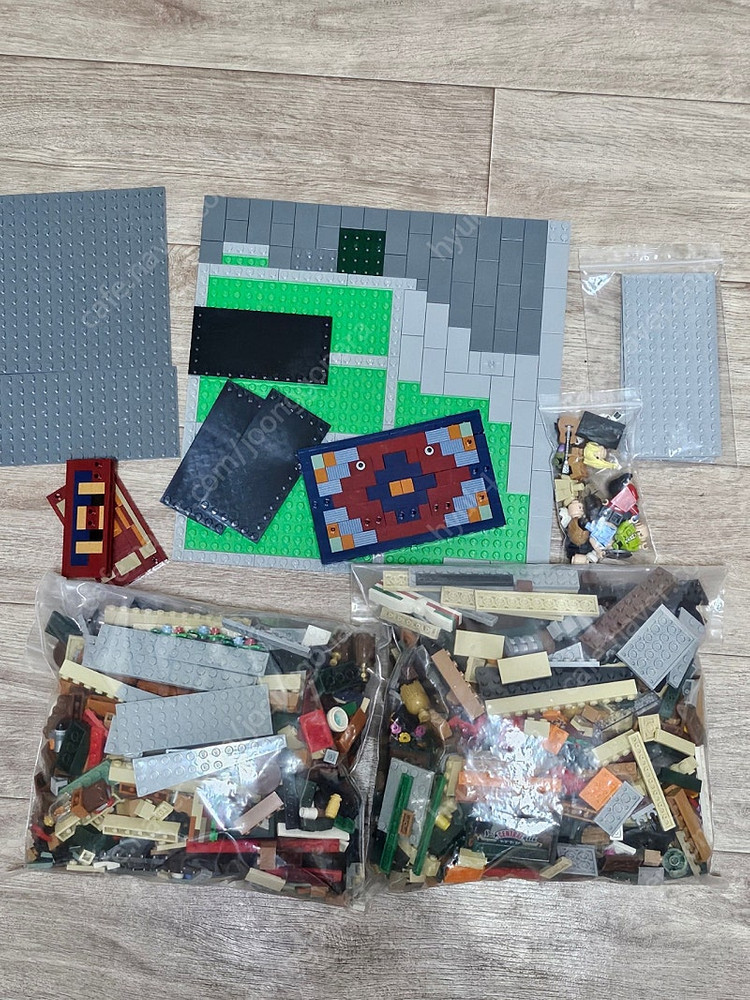 레고 moc 해외창작 프렌즈 센트럴퍼크 카페 펍 벚꽃나무 팝니다--3