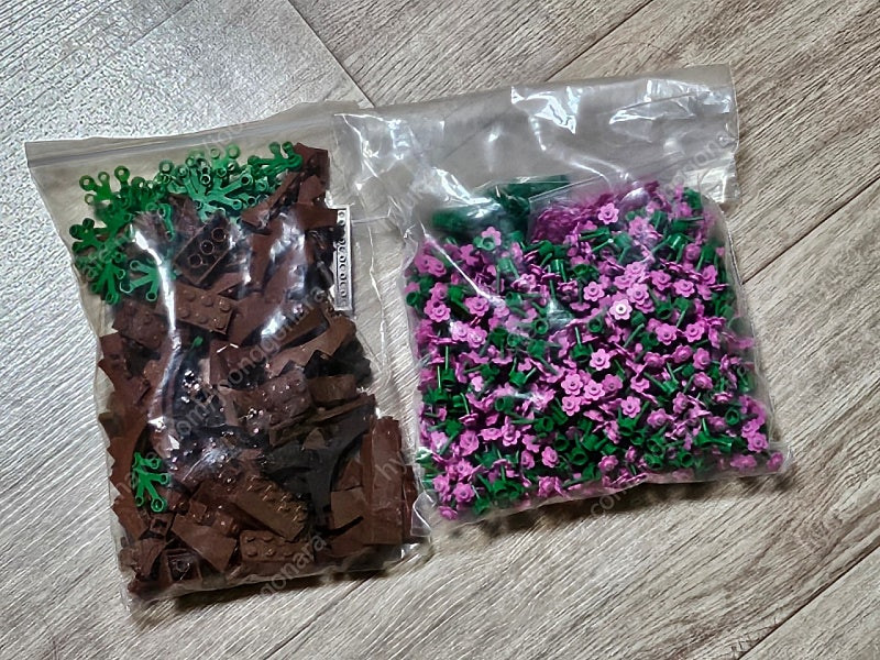 레고 moc 해외창작 프렌즈 센트럴퍼크 카페 펍 벚꽃나무 팝니다--4