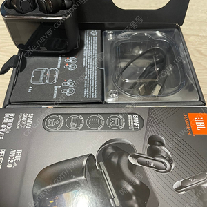 JBL tour pro3 블랙