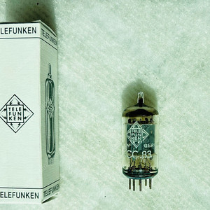 Telefunken 텔레푼켄 12AX7/ECC83 <> NOS 1개 판매