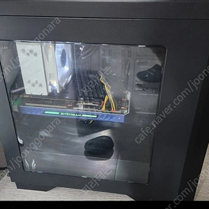 i7 7700k / 32ram / 1080ti / tv겸용(리모컨O)모니터32"/ SSD512G 로지텍무선키보드마우스세트 저렴히 판매