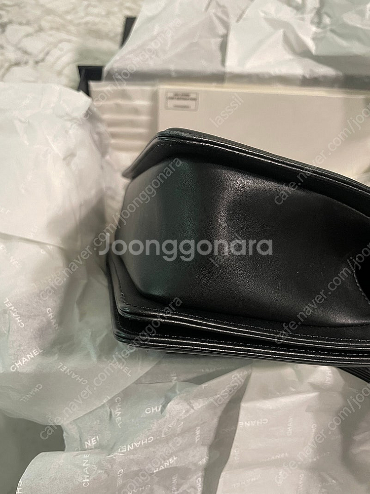 보이샤넬 쉐브론 램스킨 빈티지 은장 미듐/ 26번대--2