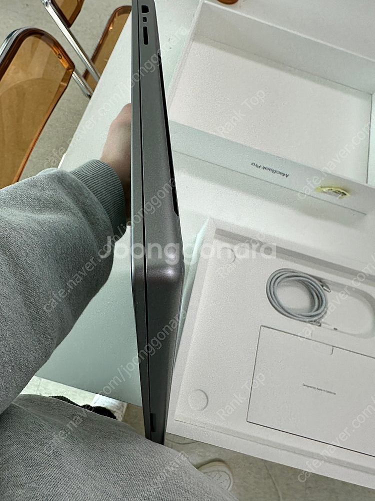 맥북프로 16인치 M1 Pro 스그 판매합니다--3