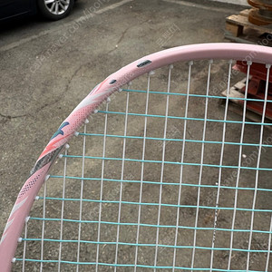 빅터 류가뮤즈 5U 배드민턴 라켓