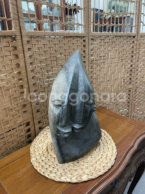 [판매] 돌얼굴 작가 작품 조각상 판매합니다 .--1