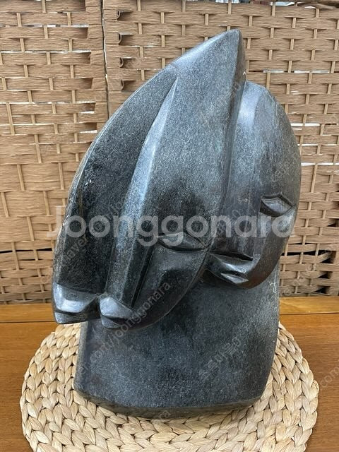 [판매] 돌얼굴 작가 작품 조각상 판매합니다 .--0