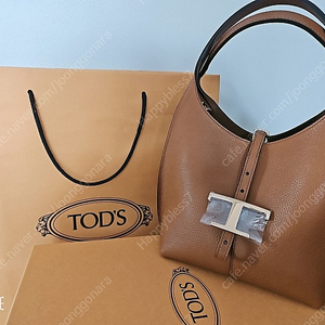 [새상품] TOD'S 토즈 T 타임리스 숄더백 신상