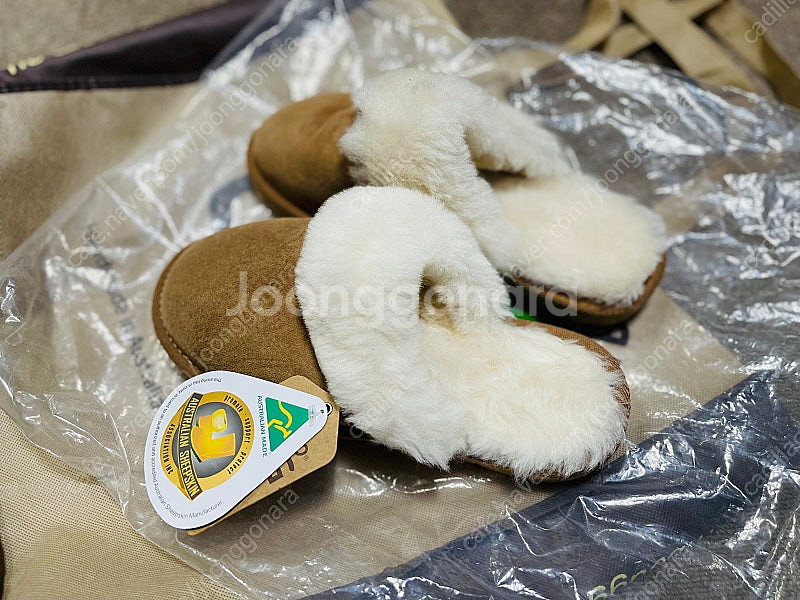 UGG 어그 호주 뮬 양털 슬리퍼 새제품--2