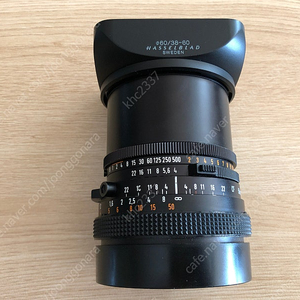 핫셀블라드 cf50mm 렌즈 팝니다.