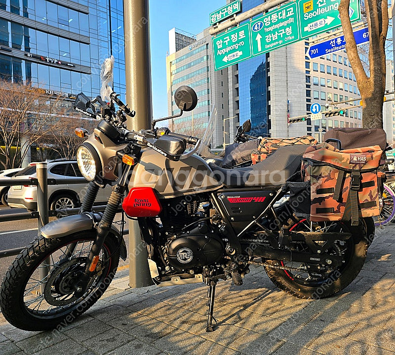 23년식 로얄엔필드 스크램 411 판매합니다~!--4