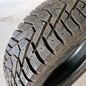 215/65R17 스노우타이어 4EA