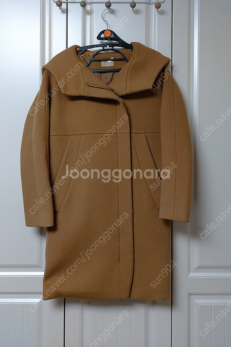 미샤코트 베이지 카멜색후드코트55--0