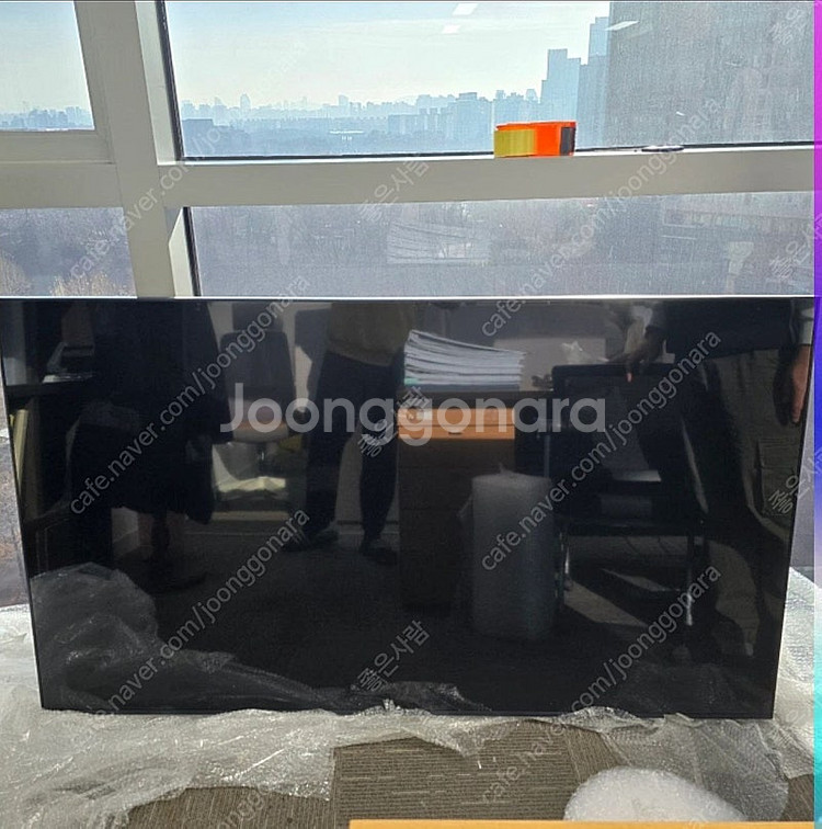 LG 사이니지 75인치 모니터 판매합니다.--0