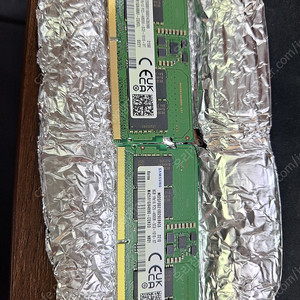 노트북용 Ram 팔아요..ddr5 8mb 1ea