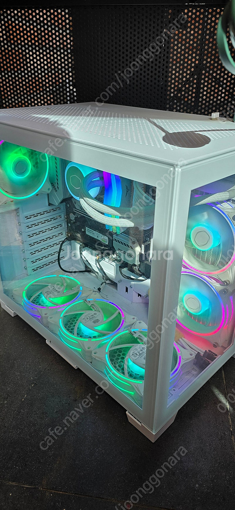 라이젠 5600G , 팀그룹128램 ,m2 1테라 리안...--0