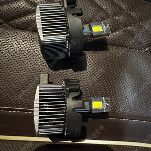 D1S led 벌브 팝니다