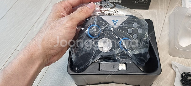 플라이디지 프로3 게임 컨드롤러 팝니다.--1